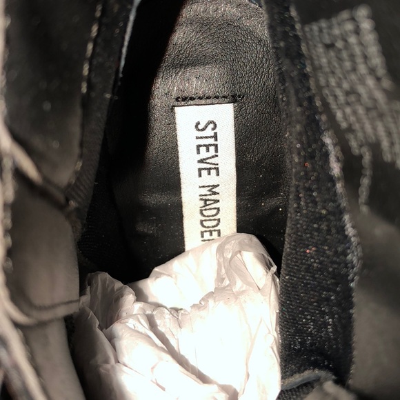 Matte all Black Heels🖤 - Picture 2 of 6